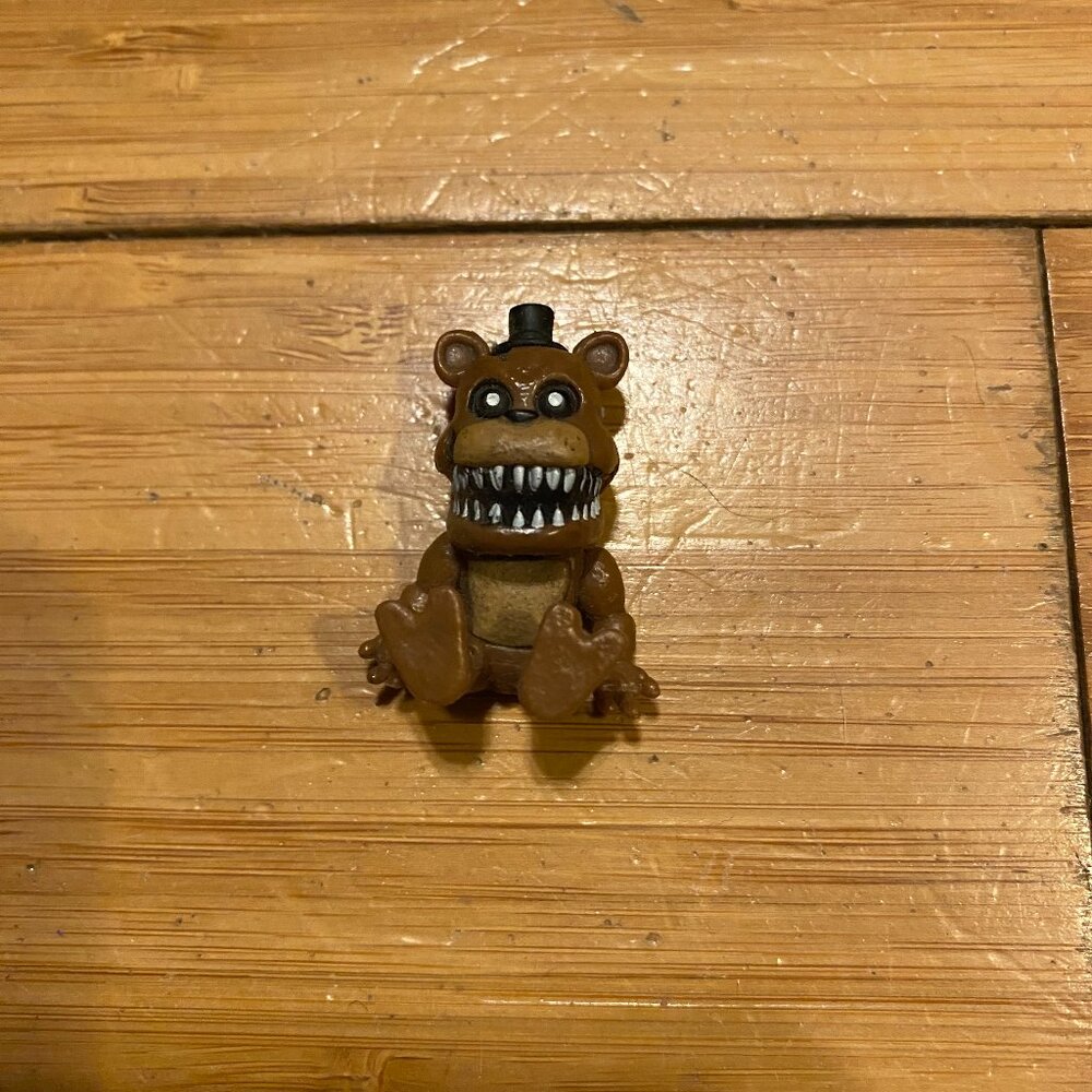 Nightmare Freddy funko Figure - Picture 2 of 6